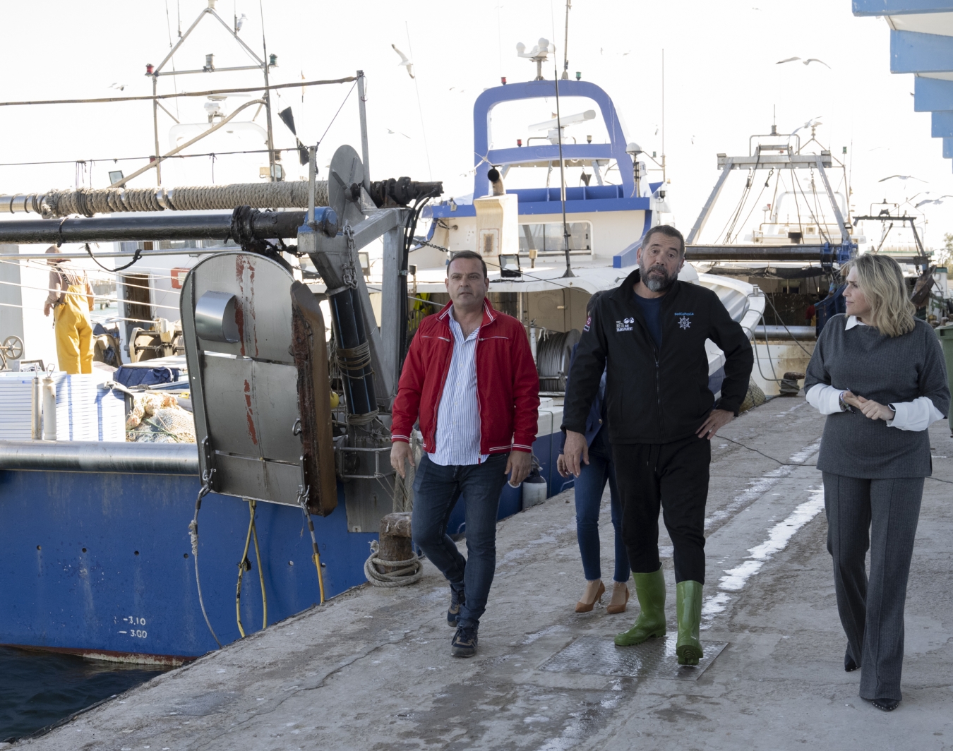 La Diputación de Castellón afianza su compromiso con la pesca y destina 30.000 euros a las cinco cofradías de pescadores de la provincia